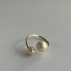W Pearl open ring