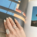 clear-stone flow Line ring