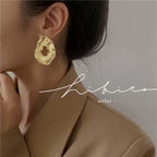 metal universe pierce