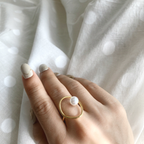 oval Pearl ring