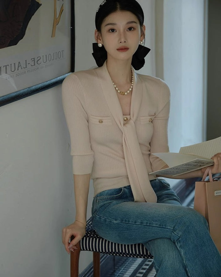 Vネック フィット トップス〈2color〉