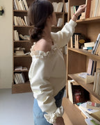 フレンチフリルオフショルトップス