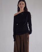 ドレープワンショル トップス