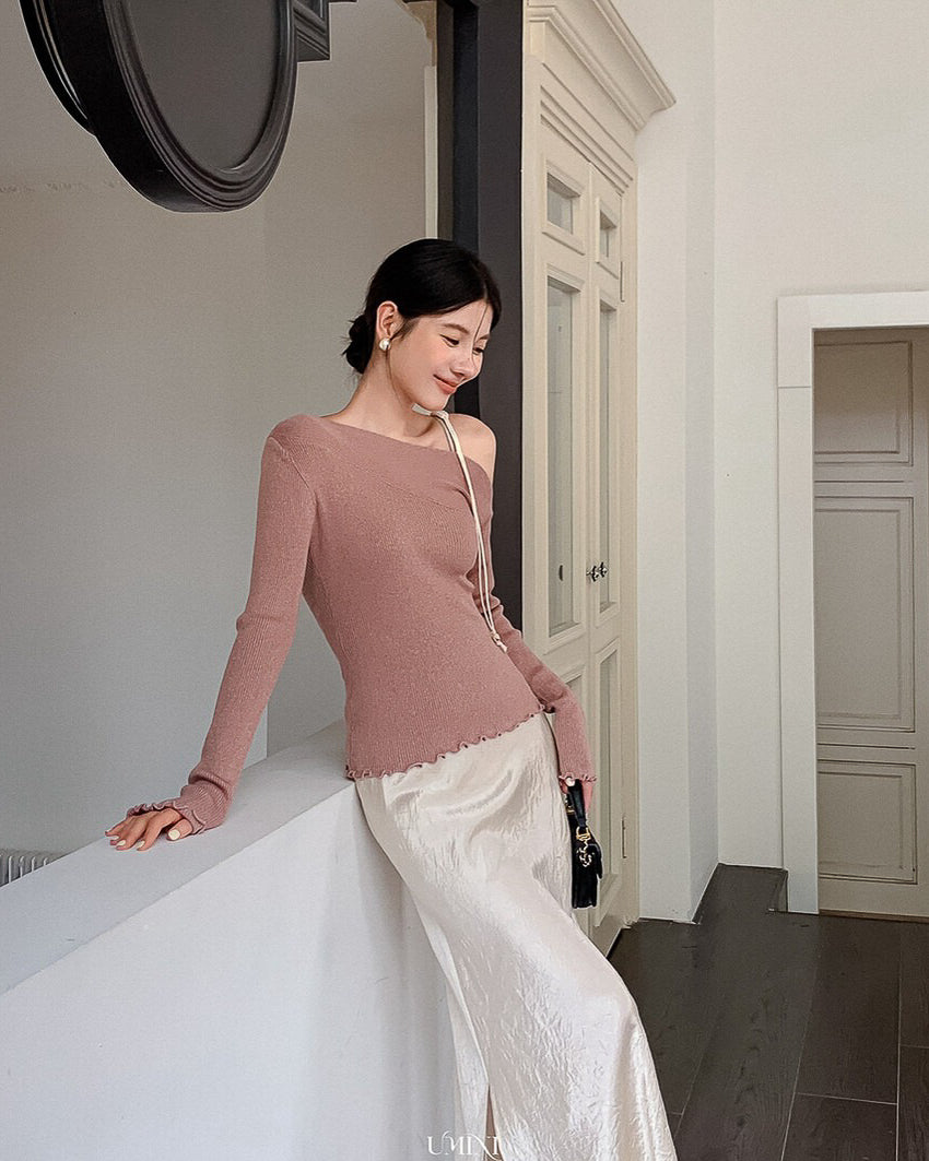 ワンショルダートップス