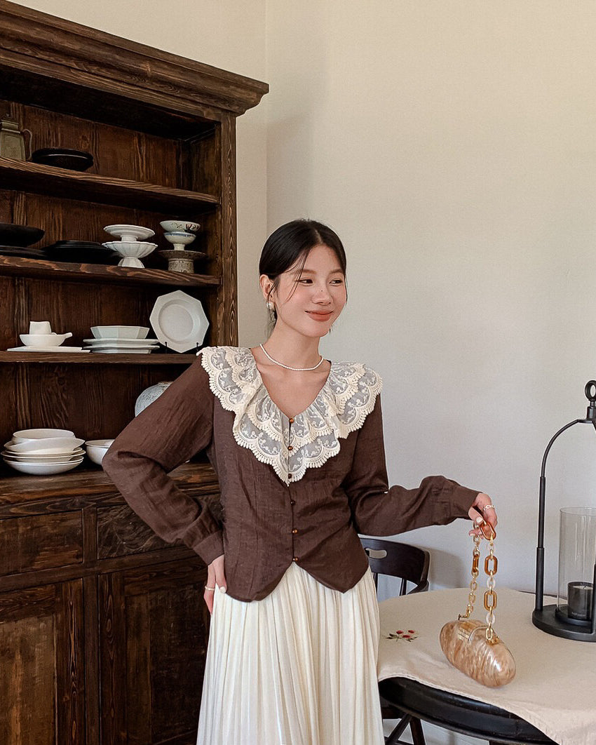 フリル&レース　Vネックブラウス〈2color〉