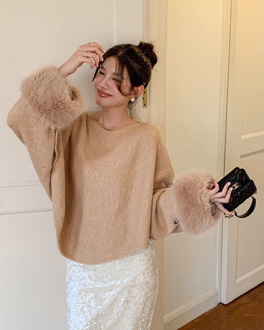 ファー付き フレアーニット〈2color〉