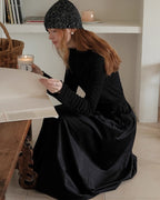 透かし彫りレースハイネックトップス〈2color〉