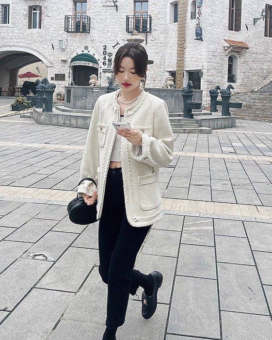 フレンチノーカラージャケット