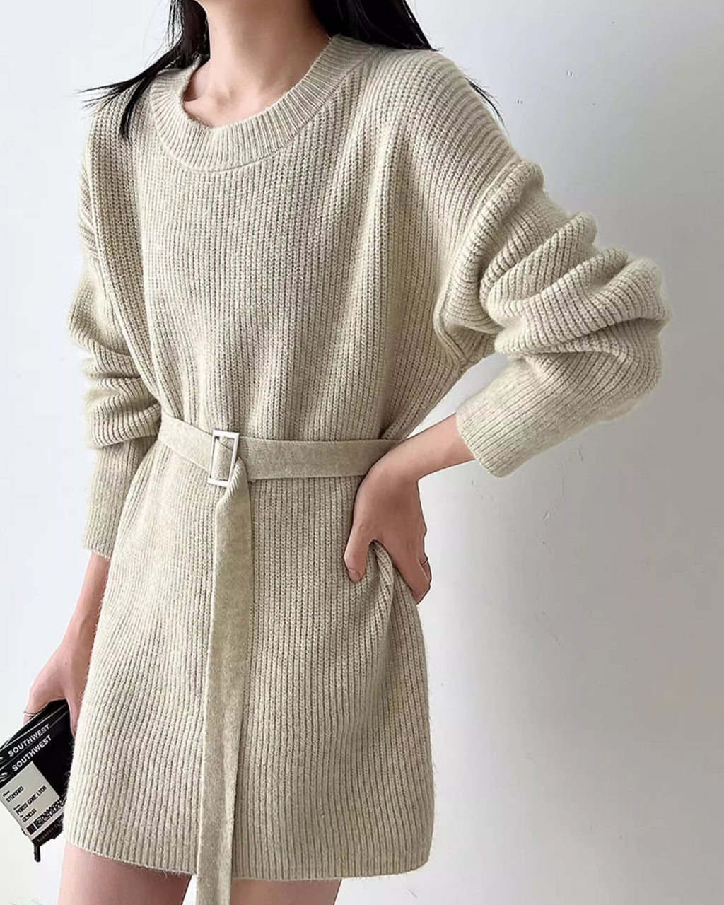 ベルト付きロングニット