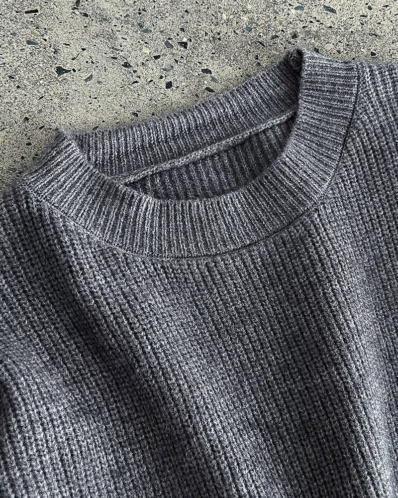 ベルト付きロングニット