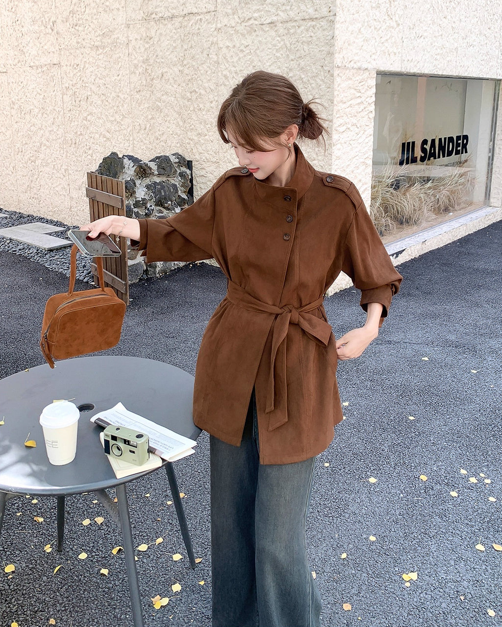 スタンドカラートレンチコート