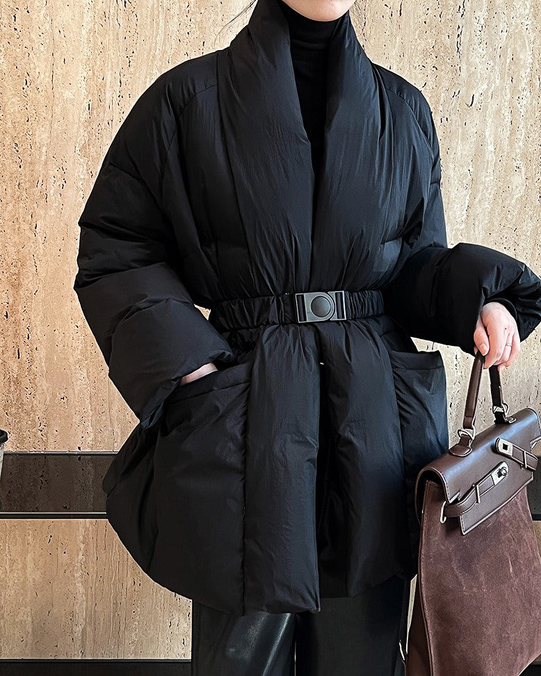 ノーカラーダウンコート