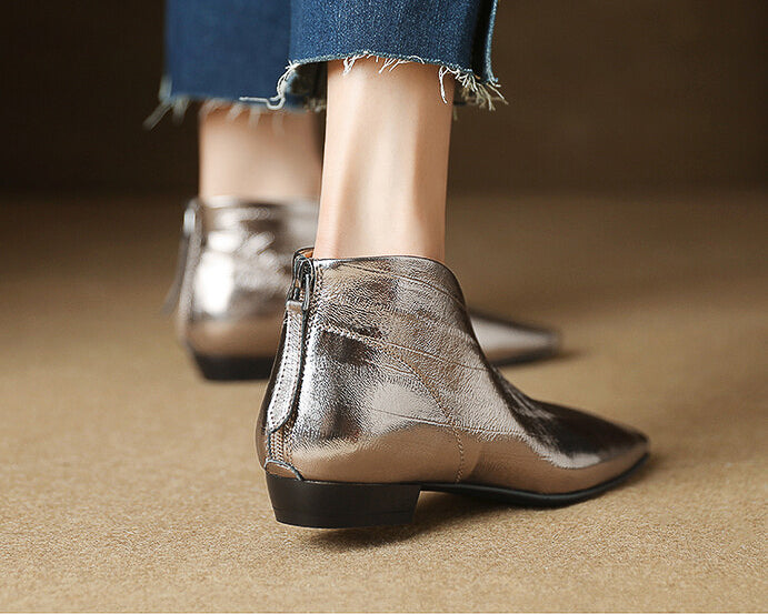 Vカット フラットブーティ