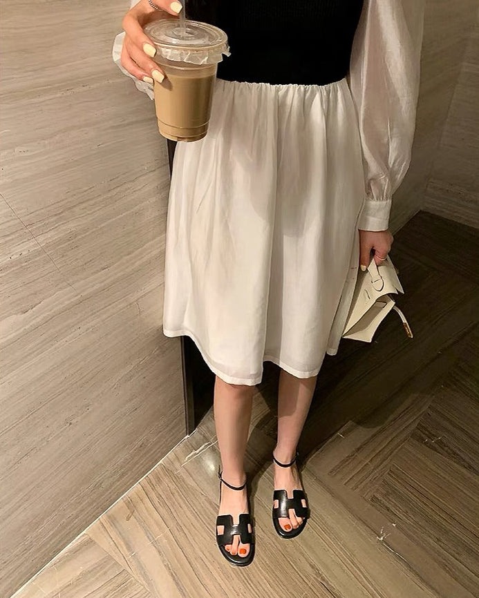 カッティング レザーフラットサンダル