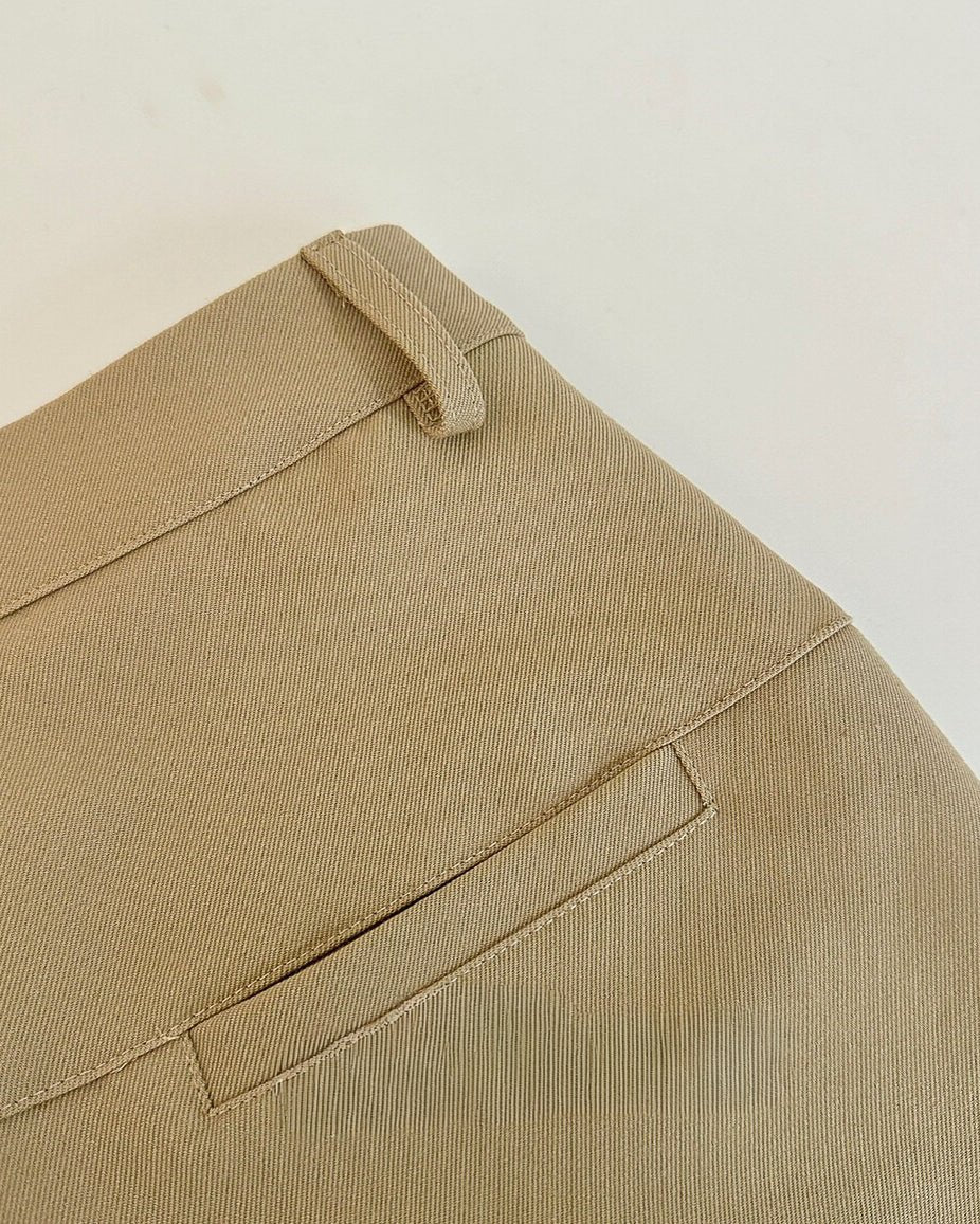 ハイウエストセンタープレスパンツ〈２color〉 - ivonir