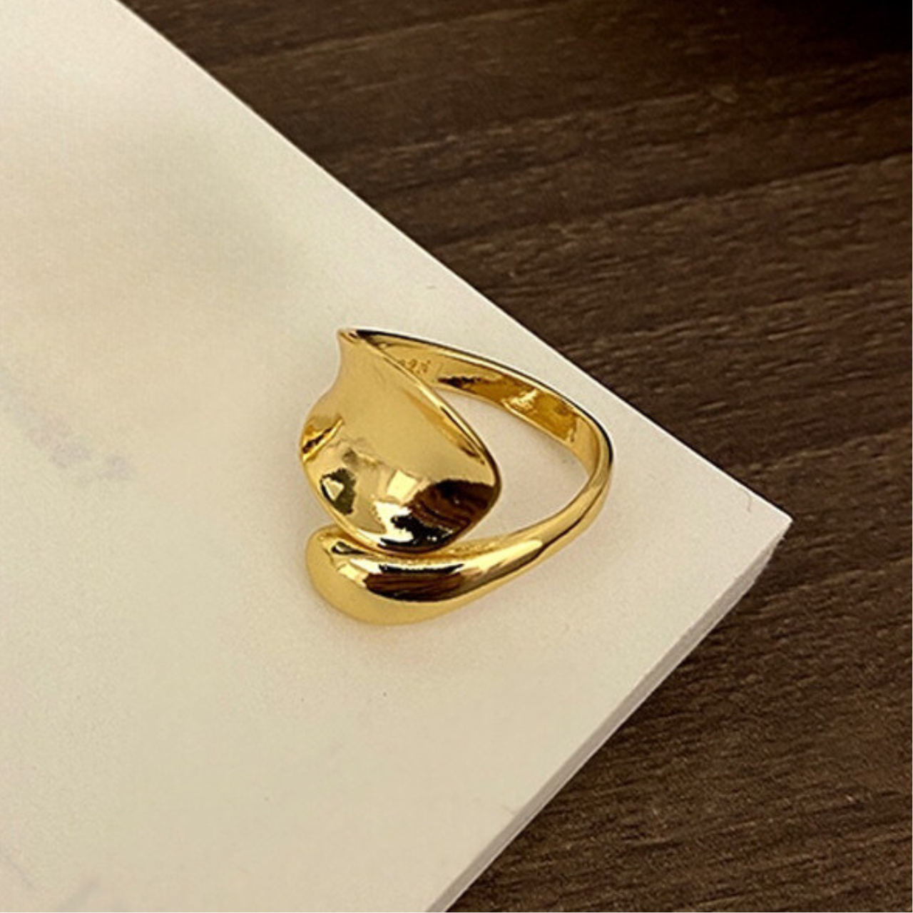 glossy snake ring