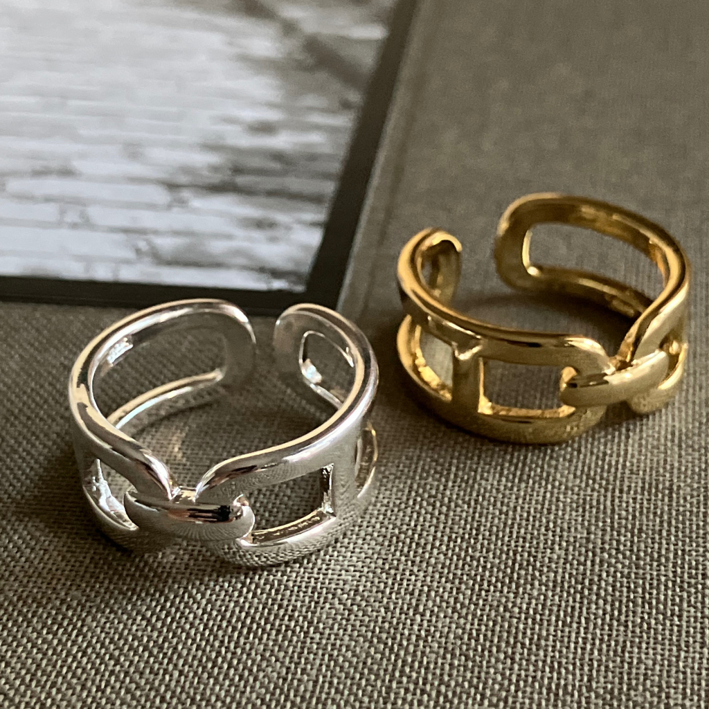 luxury chain ring