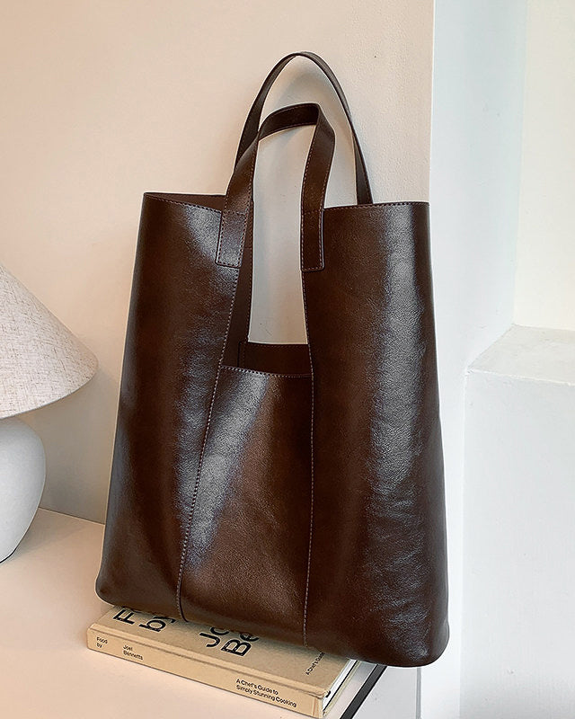 -square- レザーショルダーバッグ
