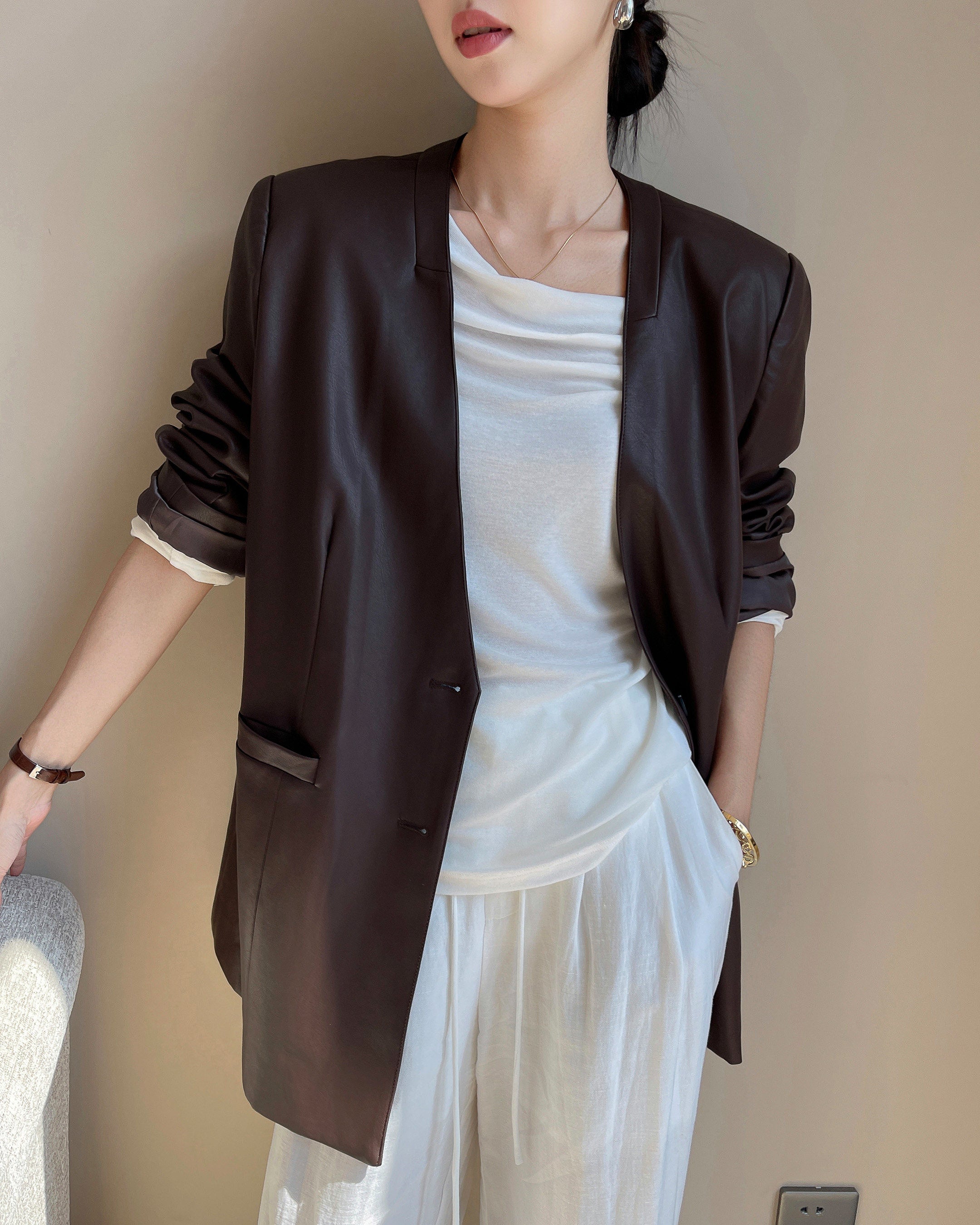 プレミアム・ベルテッドレザージャケット