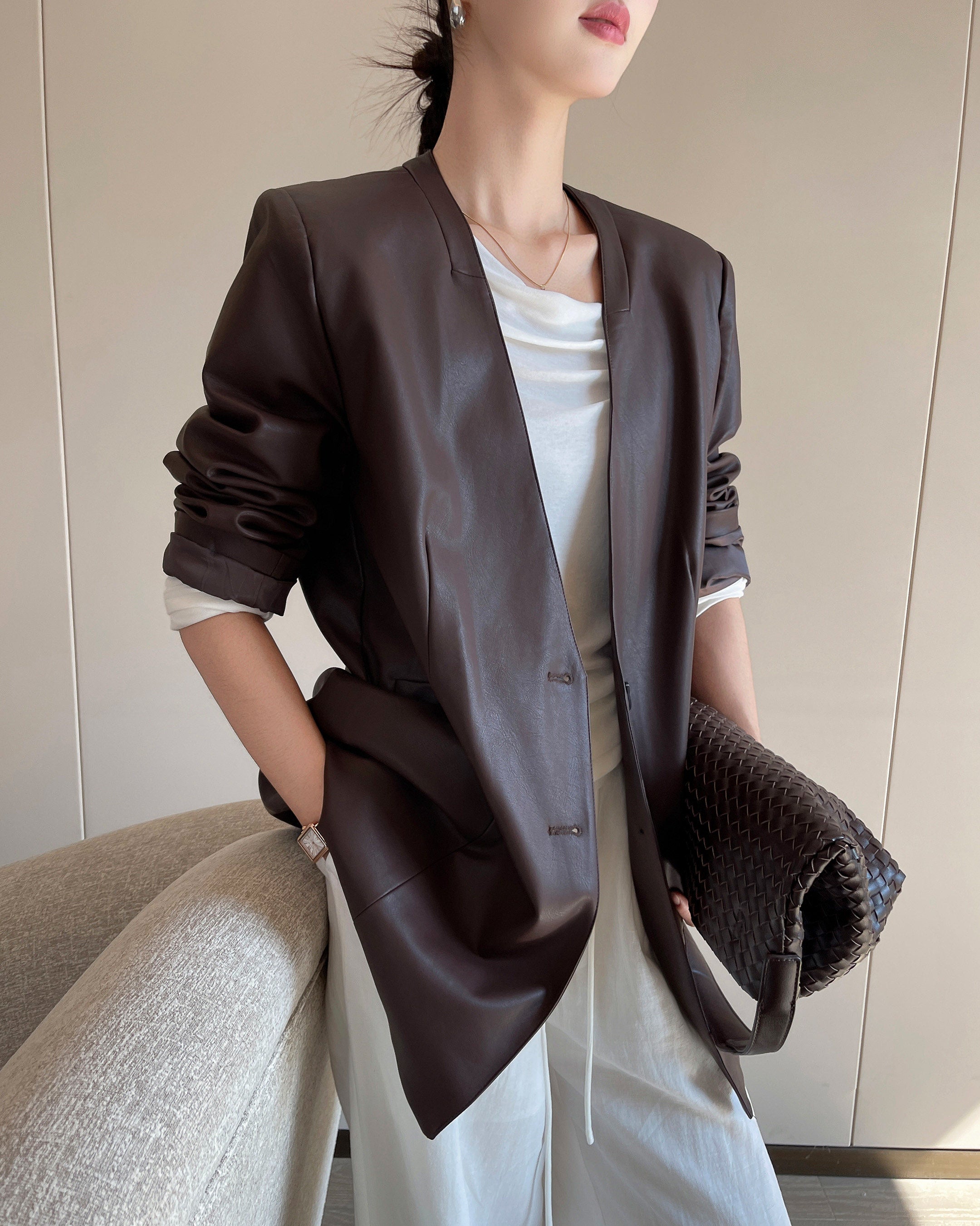 プレミアム・ベルテッドレザージャケット