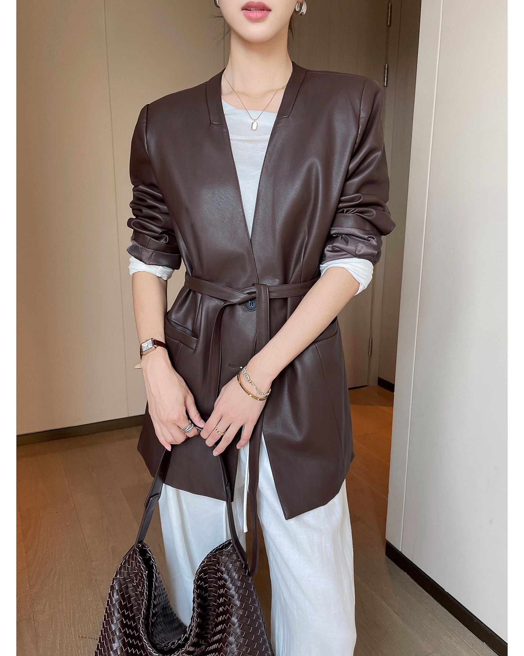 プレミアム・ベルテッドレザージャケット