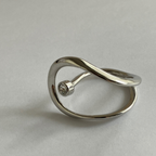 clear-stone flow Line ring