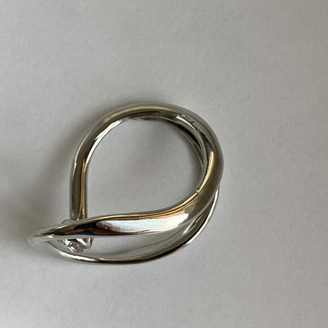 clear-stone flow Line ring