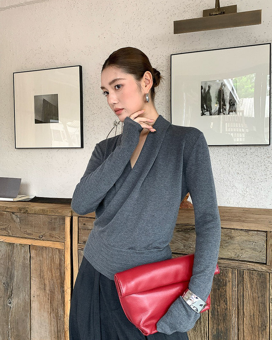カシュクール Vネックニット