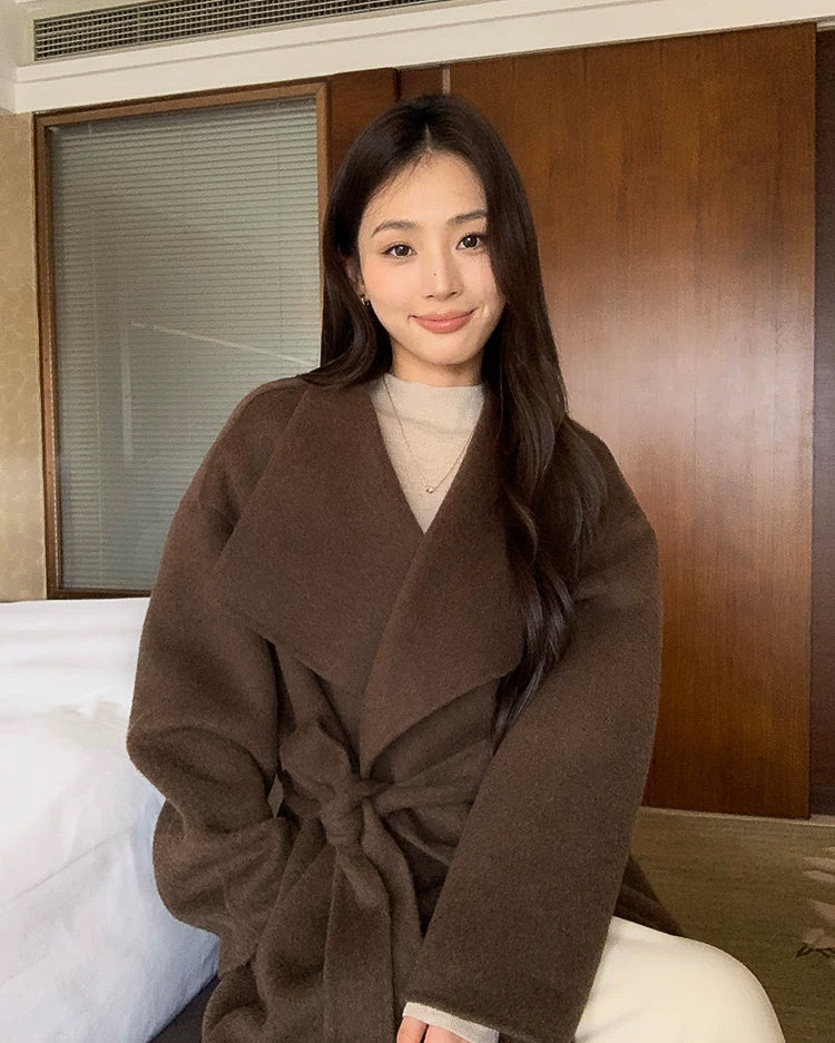 クラシカル ワイドラペルベルテッドコート