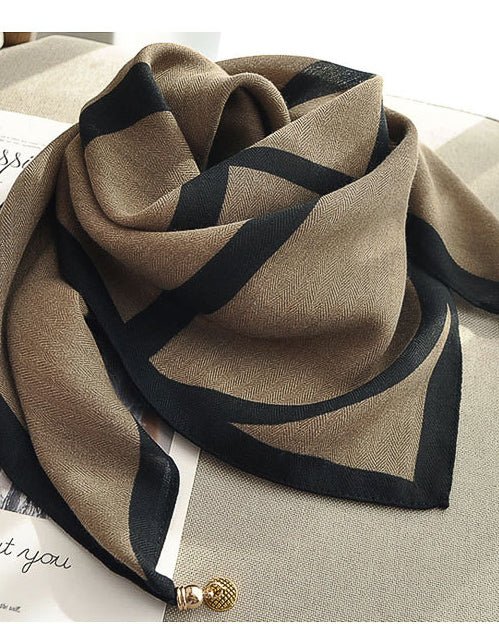 ラグジュアリー 大判スカーフ=geometry= - ivonir