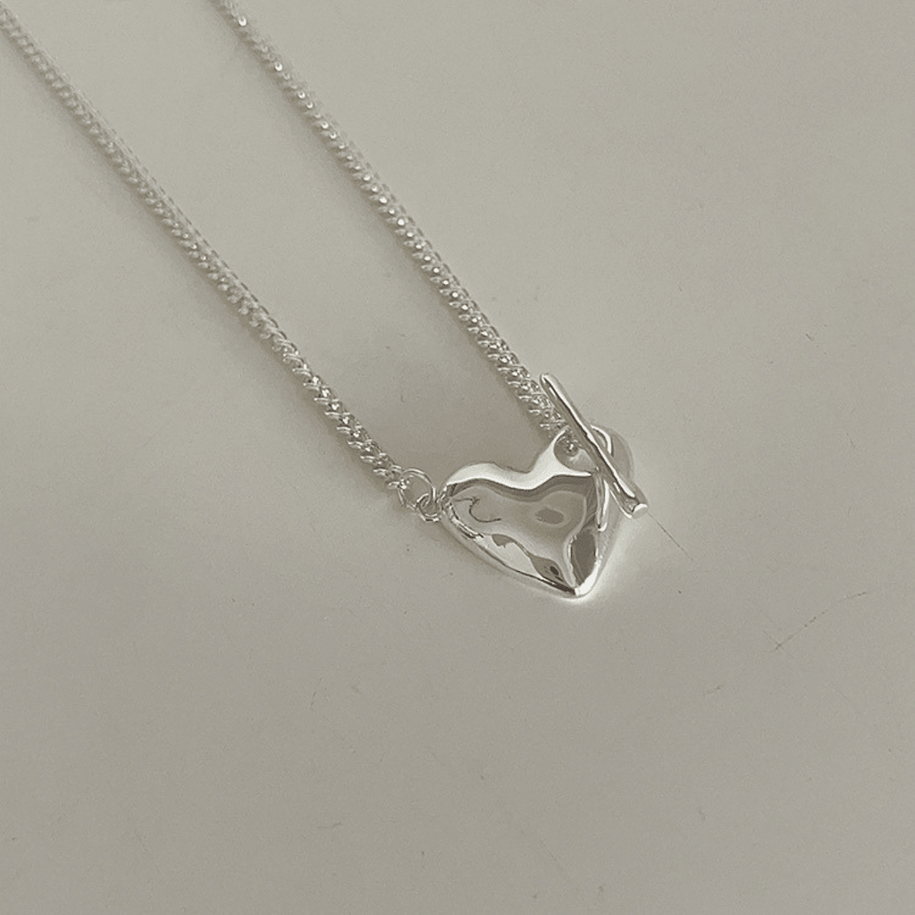 Heart Toggle Clasp necklace - ivonir