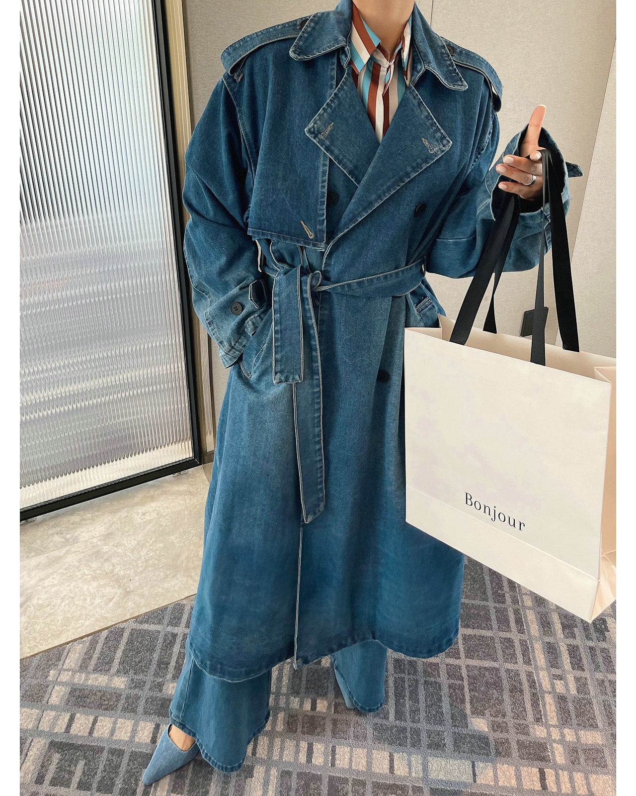 デニム ロングトレンチコート〜洗練されたシルエット〜 - ivonir