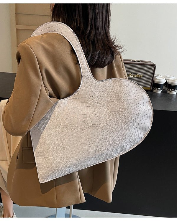 ハートシルエット バッグ 〜大人なアソビゴコロ〜 - ivonir