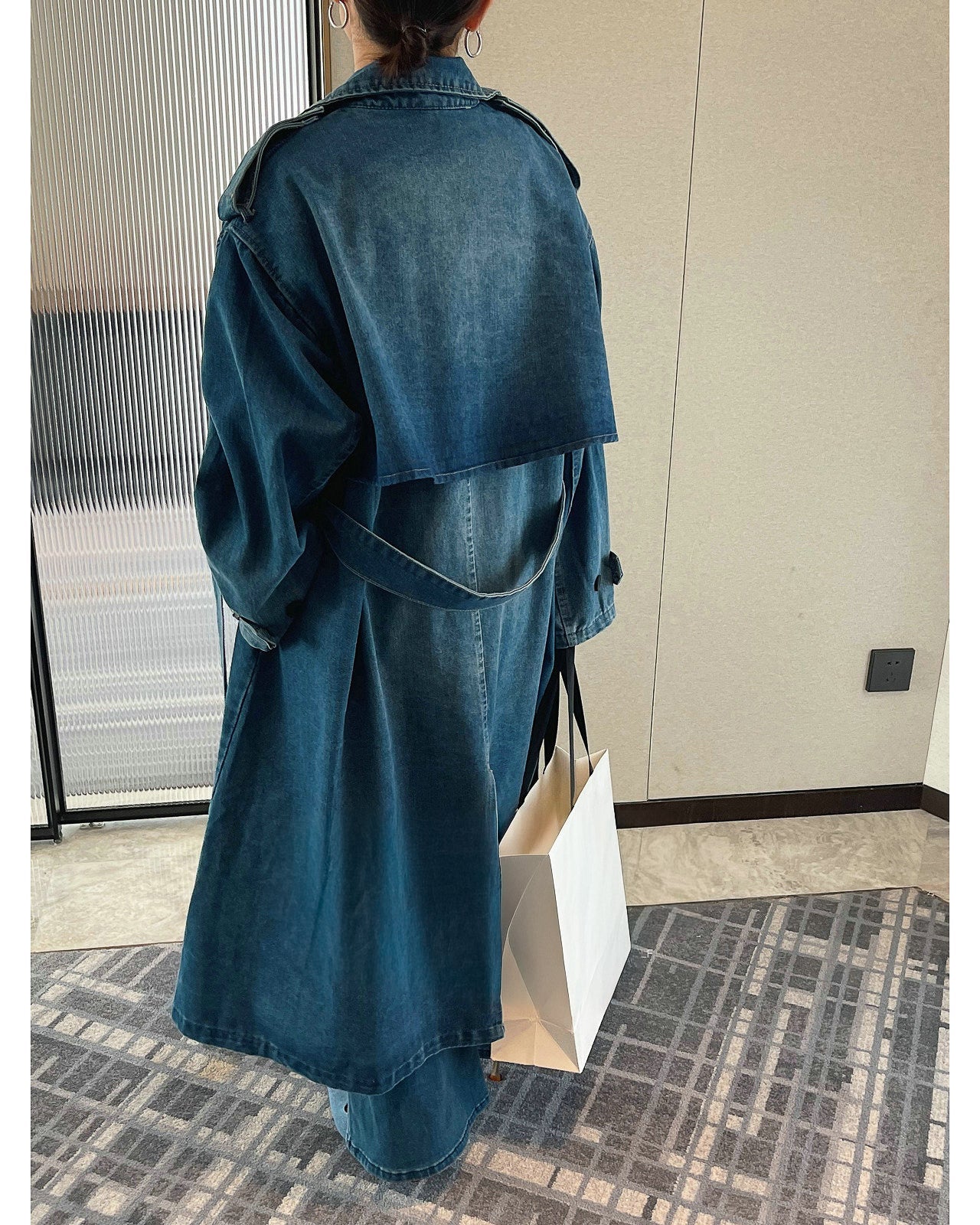 デニム ロングトレンチコート〜洗練されたシルエット〜 - ivonir