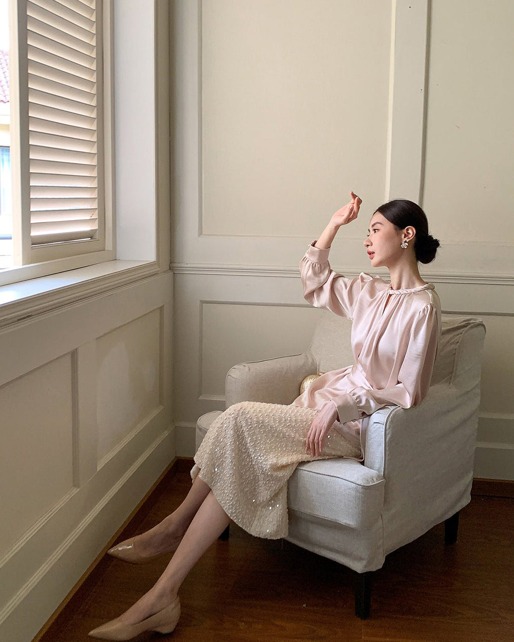 フレンチノット ラグジュアリーブラウス - ivonir