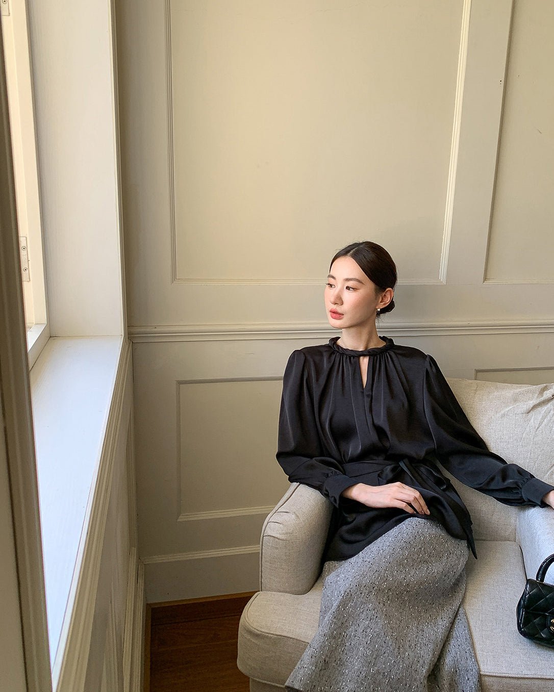 フレンチノット ラグジュアリーブラウス - ivonir