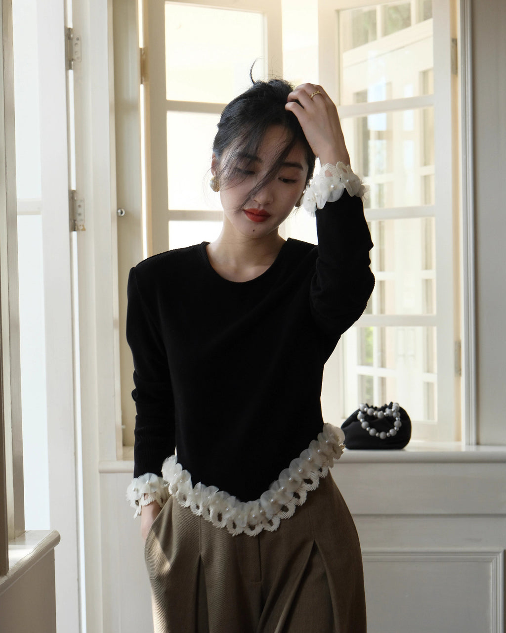 パール&刺繍フレンチトップス - ivonir