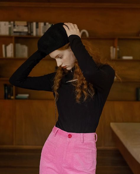 タートルネックデザイントップス - ivonir