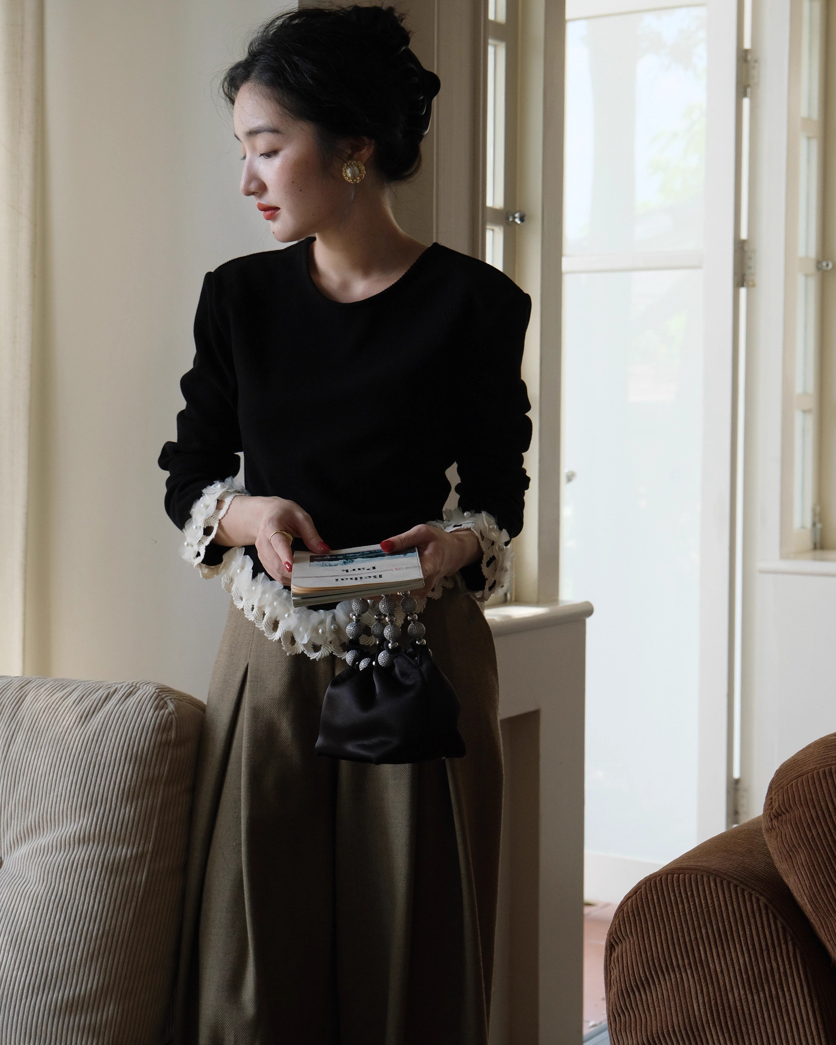 パール&刺繍フレンチトップス - ivonir