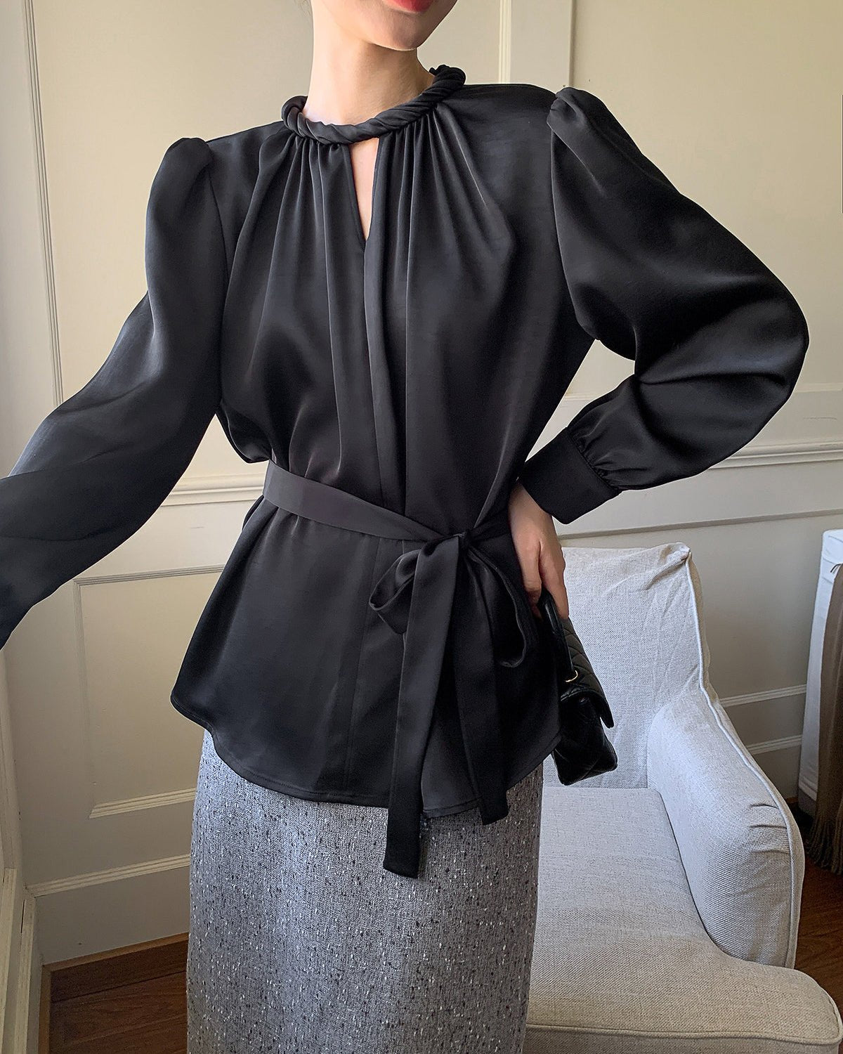 フレンチノット ラグジュアリーブラウス - ivonir