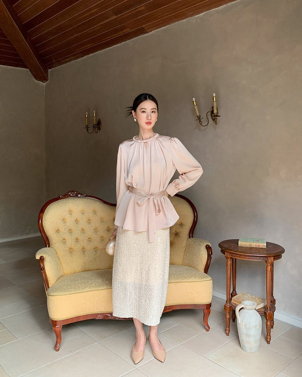 フレンチノット ラグジュアリーブラウス - ivonir