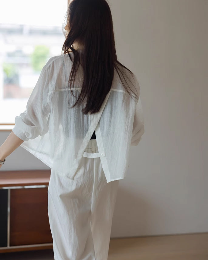 バックスリット シースルーシャツ〈2color〉