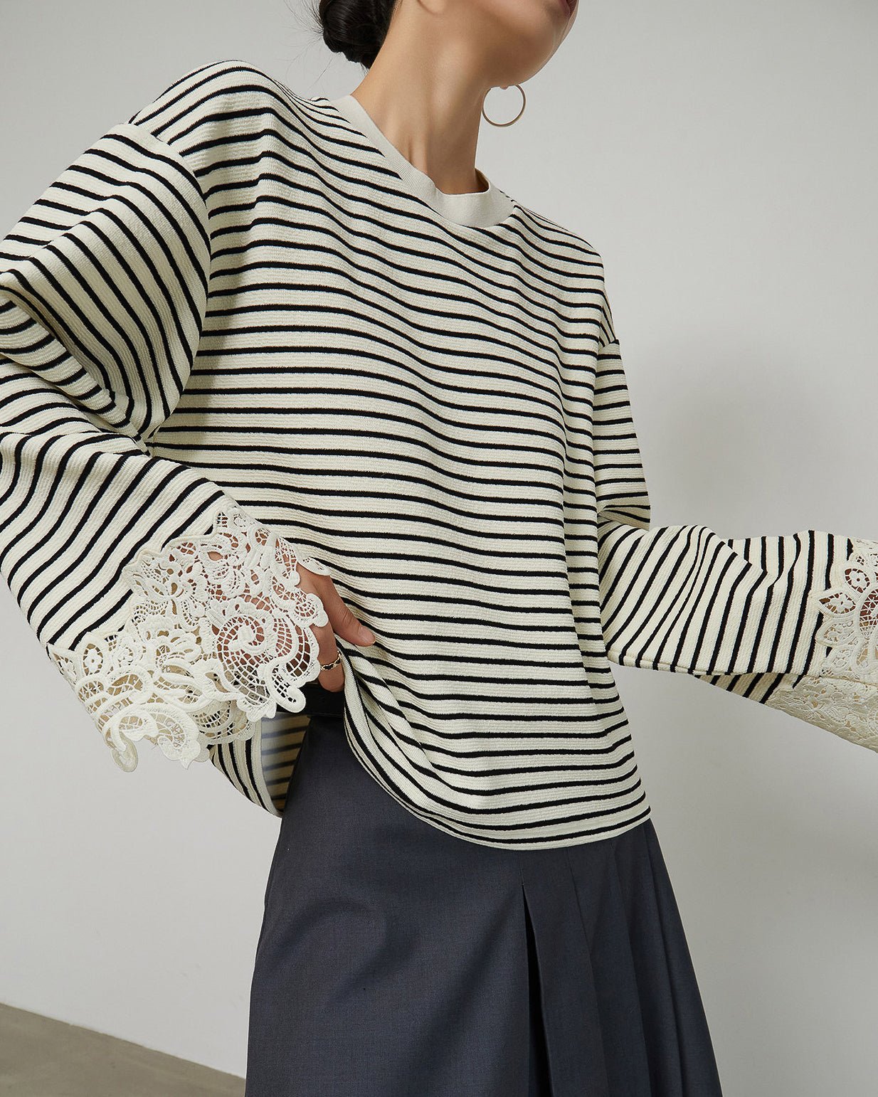  - race - ボーダー&レース プルオーバー 〜ゴージャスとカジュアルの絶妙なバランス〜 - ivonir