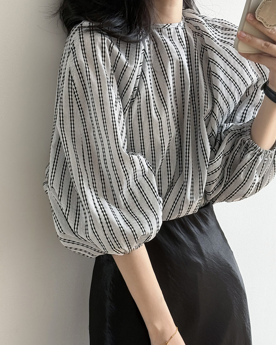 ストライプ ランタンスリーブ シャツ