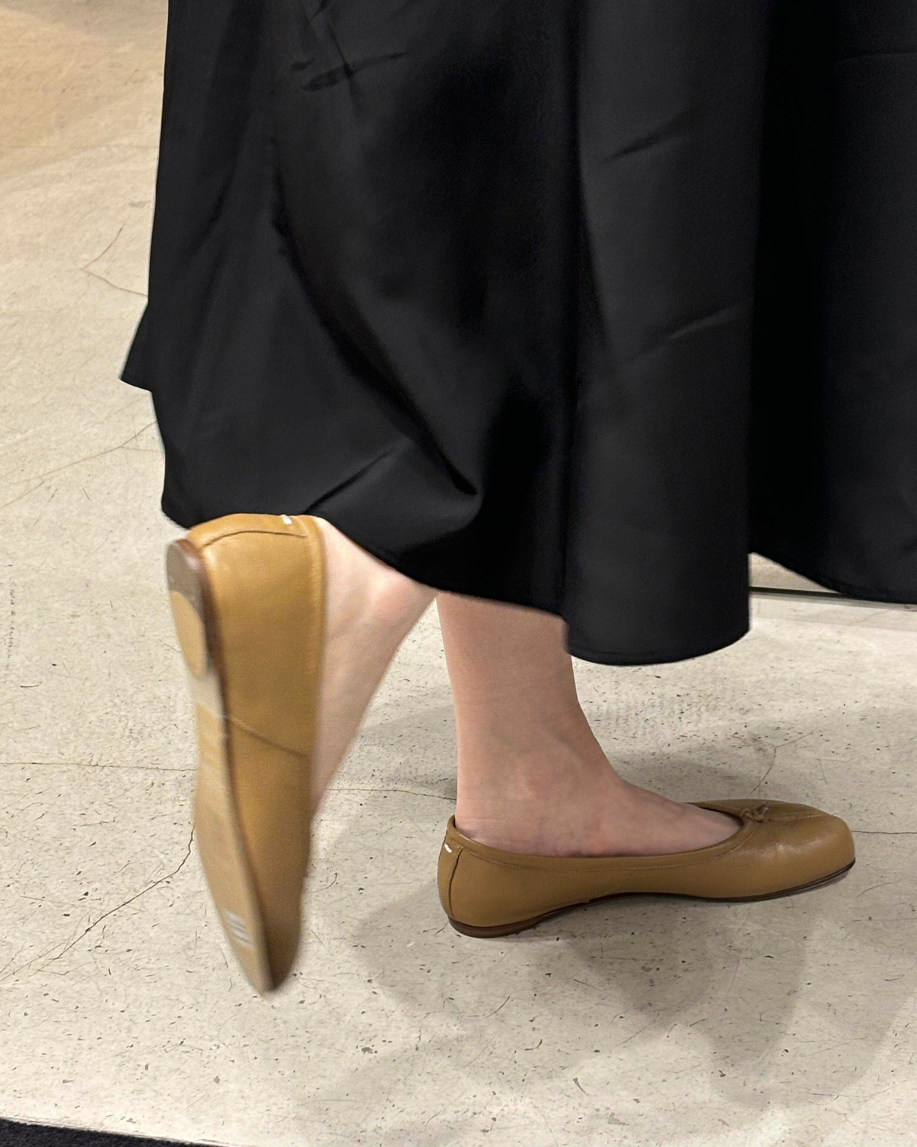 【本革】 ”tabi” ballet shoes - 足袋バレエシューズ - beige - ivonir